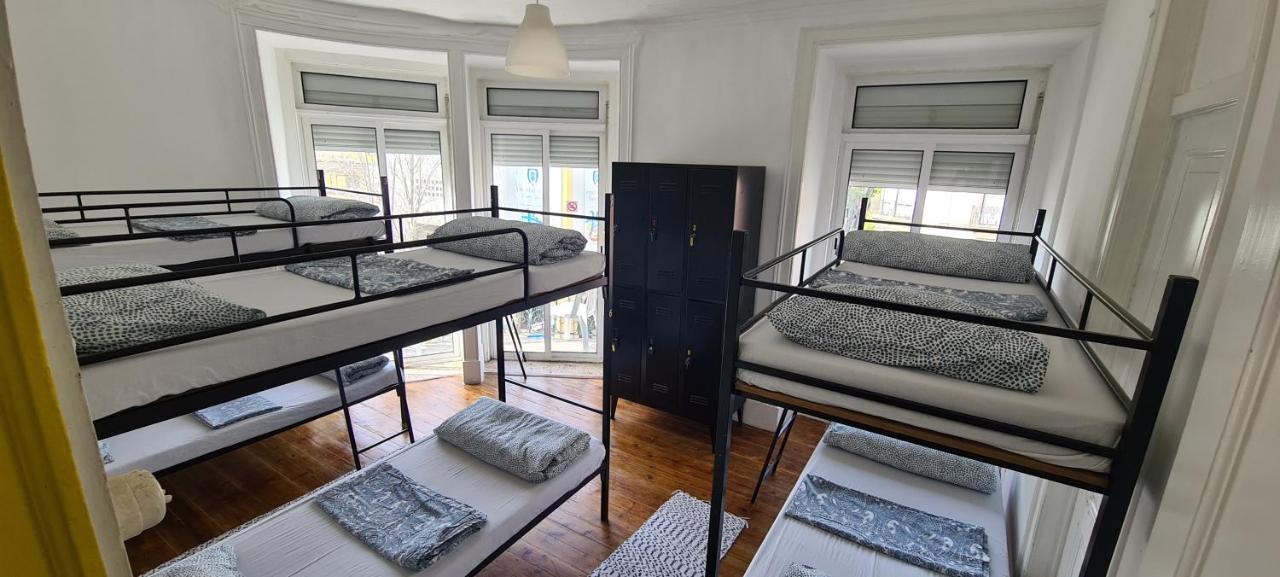 Bagetti Hostel Only For Girls Лиссабон Экстерьер фото
