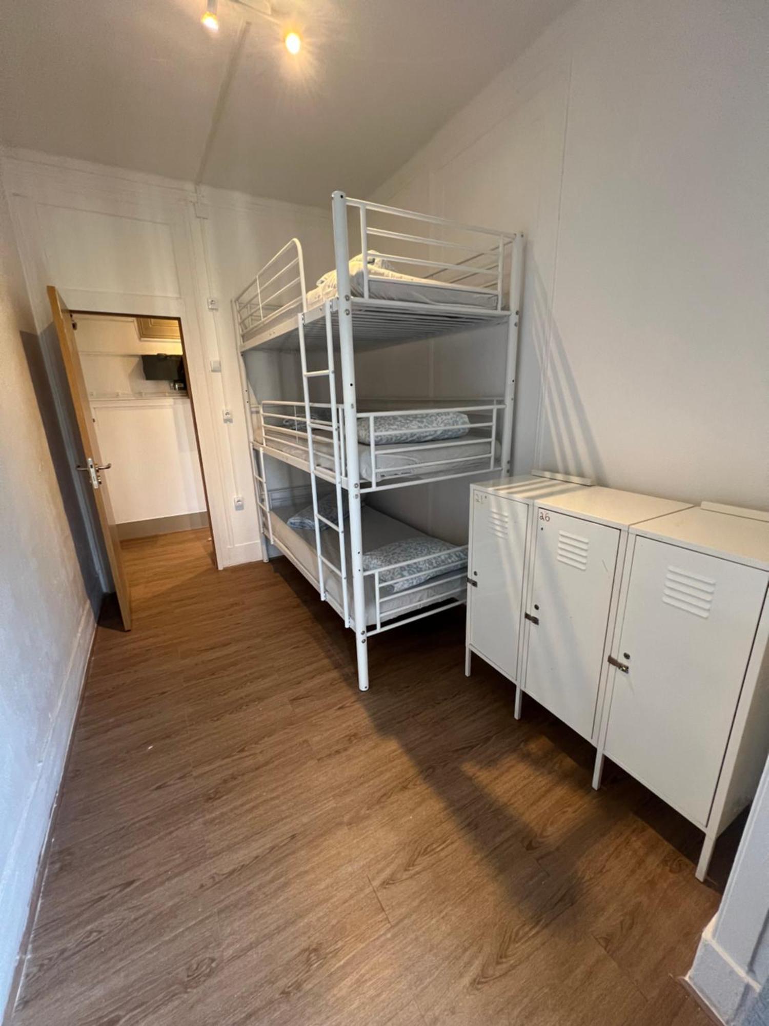 Bagetti Hostel Only For Girls Лиссабон Экстерьер фото
