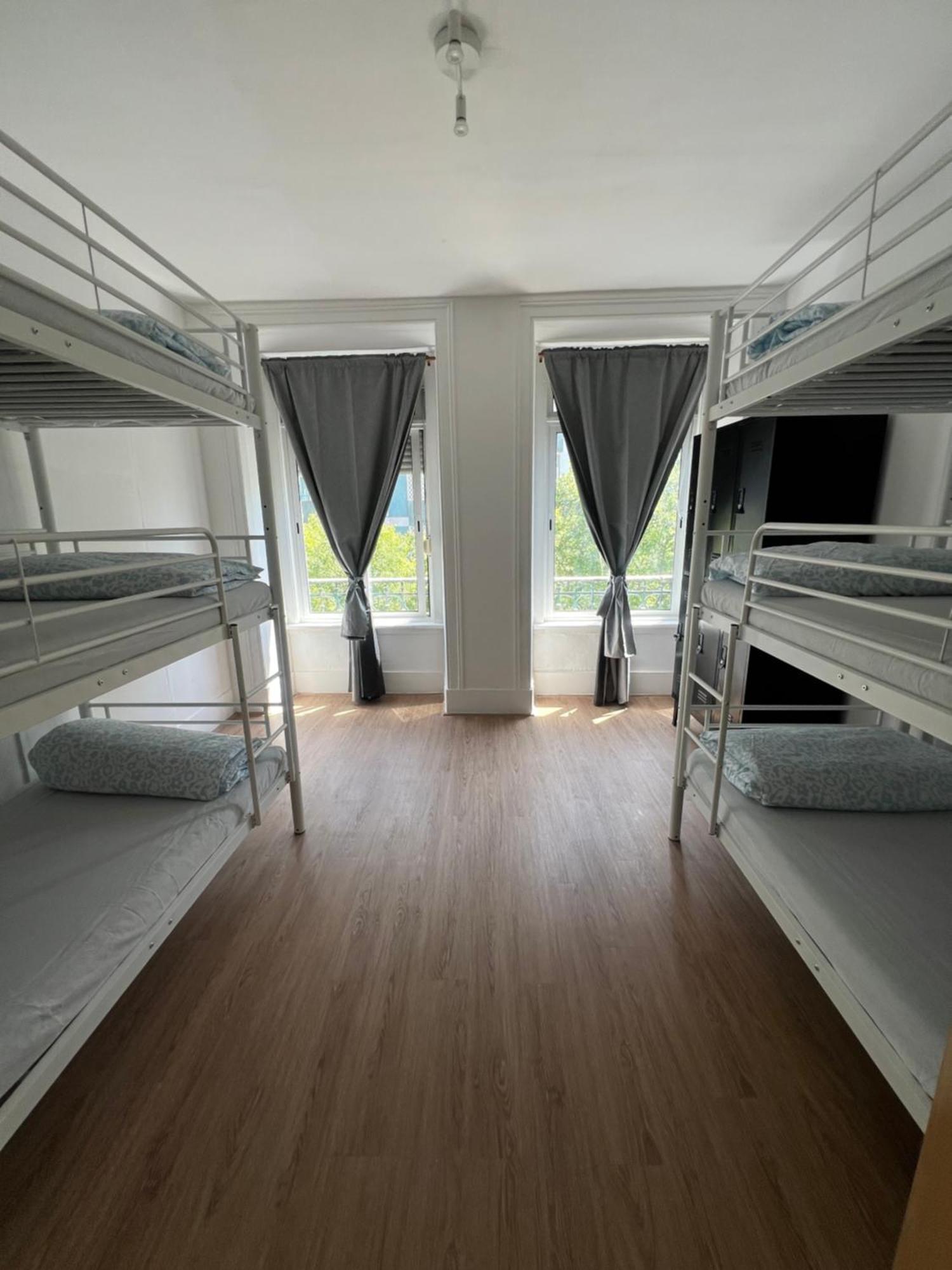 Bagetti Hostel Only For Girls Лиссабон Экстерьер фото